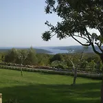 Biljana, Comfort & Scenic Beauty With Access To Two Shared Pools *